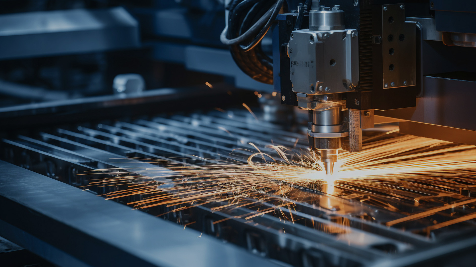 以科技求发展，以质量求生存